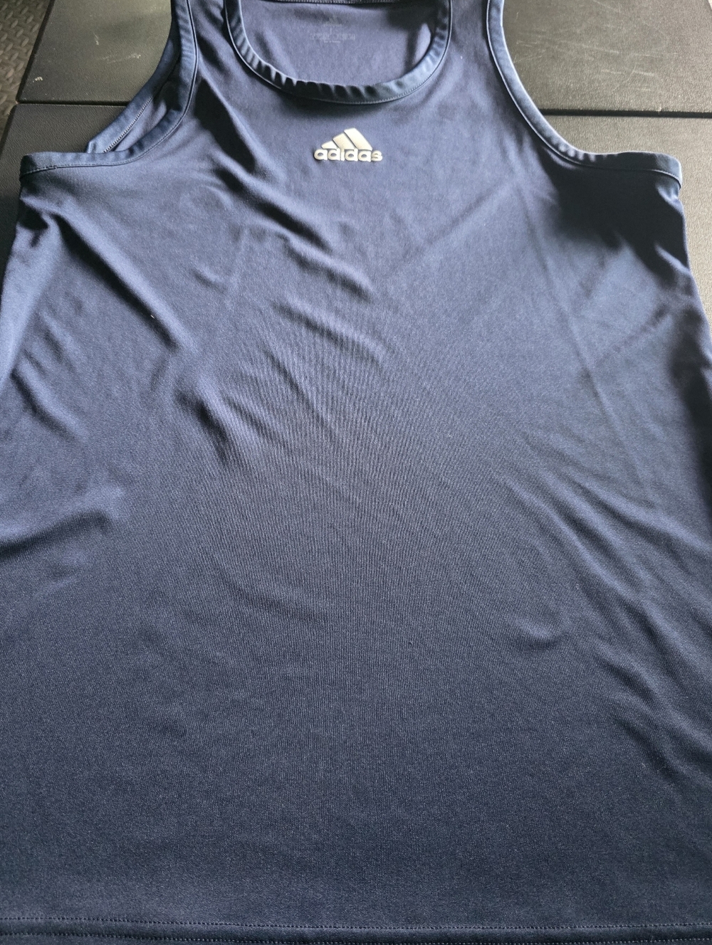 Gently Used Mens size Large Adidas aeroready Tank Top in Navy Blue